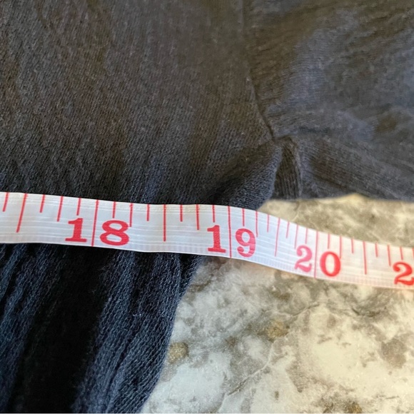 Uniqlo Black Peasant Blouse Crop Top Women’s Small - Picture 6 of 8